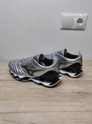 Zapatillas wave prophecy morelia neo silver 42,5