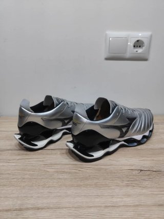 Zapatillas wave prophecy morelia neo silver 42,5