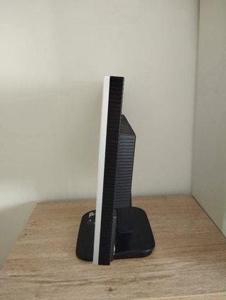 Monitor LG Flatron 19 + Cable Alimentación