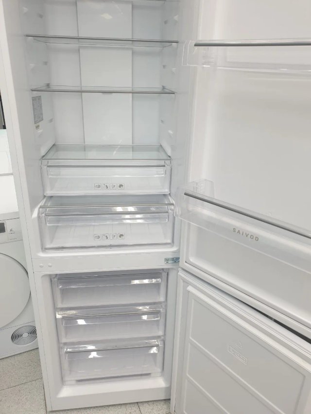 Nevera Saivod de 2m por 60cm