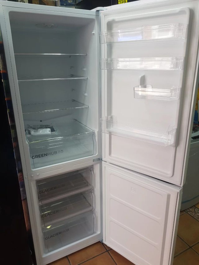 Nevera Cecotec Blanca