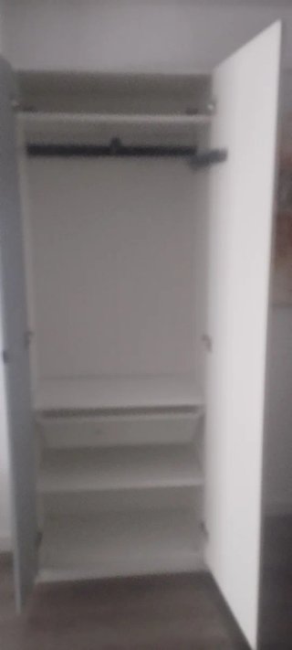 Armario Ikea 2 puertas blanco.
