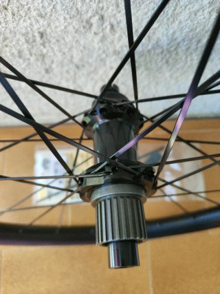 Rueda Mavic E-Deemax 30mm 27.5" 12x148mm Nueva