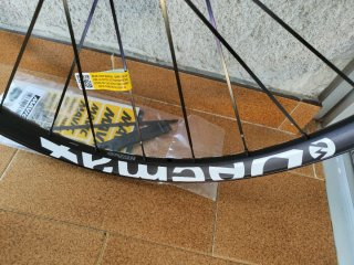 Rueda Mavic E-Deemax 30mm 27.5" 12x148mm Nueva