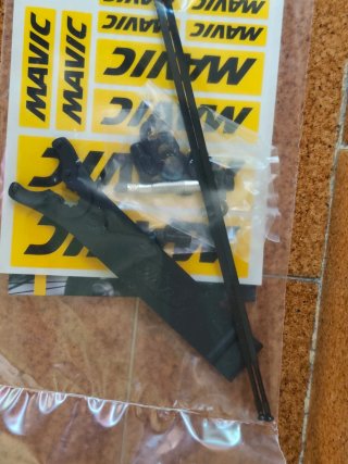 Rueda Mavic E-Deemax 30mm 27.5" 12x148mm Nueva