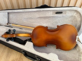 Violín Amadeus 1/4 con funda y arco