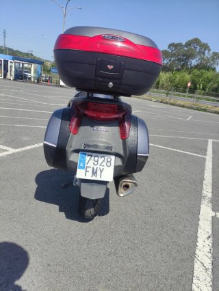 Honda NT700V Deauville Gris