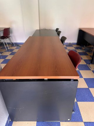 Mobiliario oficina/academia madera y metal