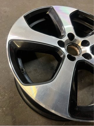 4 Llanta r18 del GOLF 7 GTI