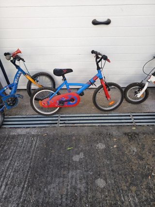 !OCASIÓN! Lote 3 Bicicletas Infantiles 16 y 10 p