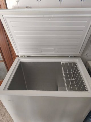 Congelador horizontal Candy 194L