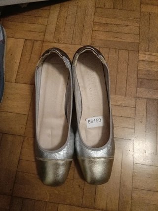 Zapatos Salón Dorados y Plateados T.39