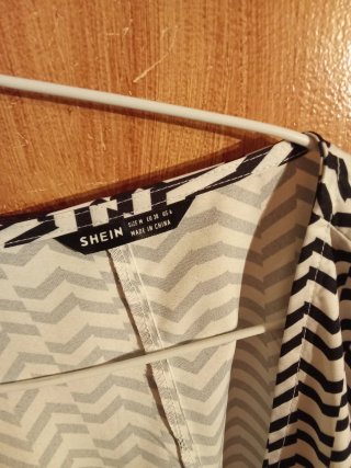 Kimono SHEIN Negro Blanco