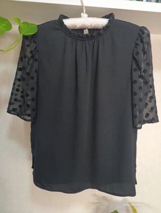 Blusa negra elegante talla S