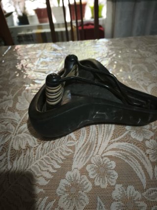 Sillín Selle Italia Confort Gel Negro