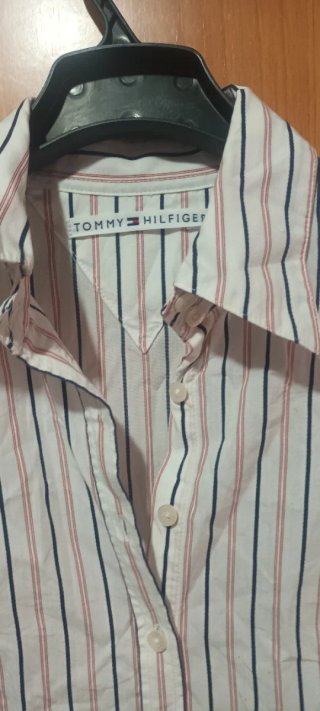 Camisa Tommy Hilfiger Rayas Azul y Blanca