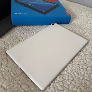 Lenovo Tab 4 10 (2GB/16GB) + Caja