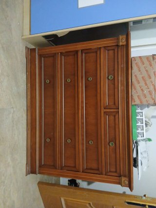 Cabecero, Cómoda y 2 Mesitas Madera