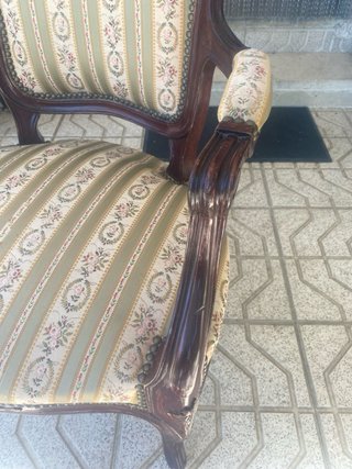 Butaca de tela estilo clásico