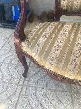 Butaca de tela estilo clásico