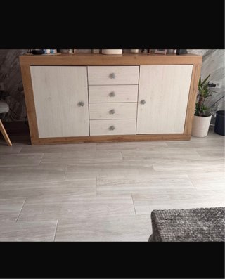 Mueble de salón madera y blanco