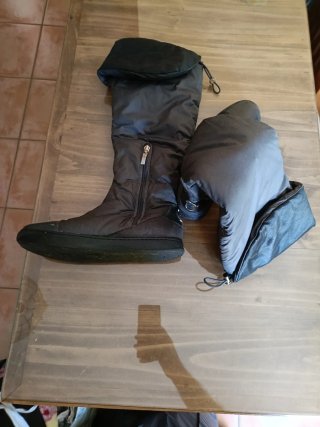 Botas Guess Negras Impermeables