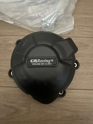 Tapa protectora alternador GB Racing Z900