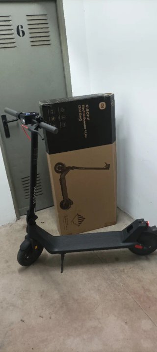Patinete Eléctrico Xiaomi (2ª Gen) Poco Uso