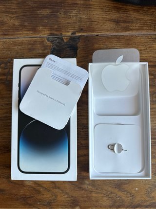 Caja iPhone 14 Pro Max