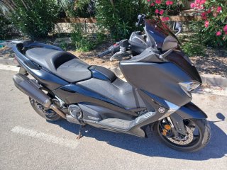 Yamaha T Max 530 Negra