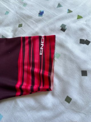 Maillot Ciclismo Endura Edición Limitada Mujer M