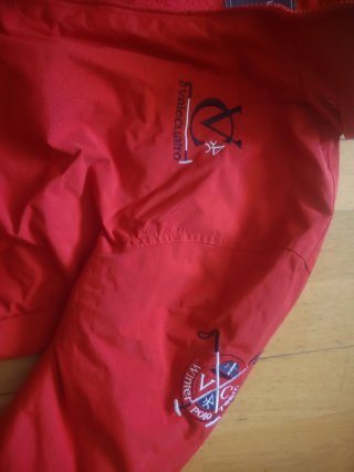 Chaqueta impermeable Vale Cuatro T.10-12