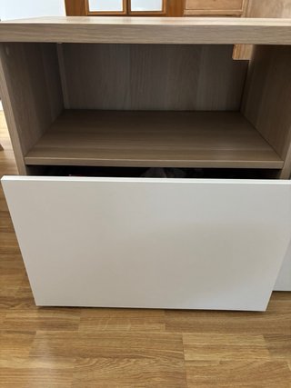 Mueble TV beige y marrón
