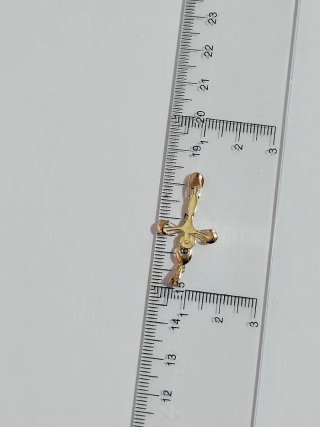 Cruz de oro 18k 1.2gr