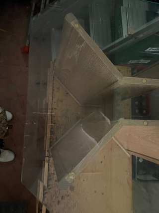 Mesa auxiliar cristal y madera