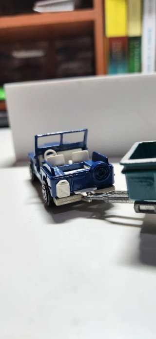 Jeep Vintage Majorette con Remolque