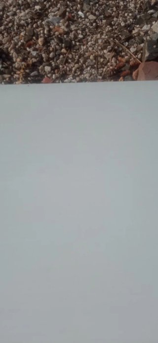 Azulejo blanco estriado