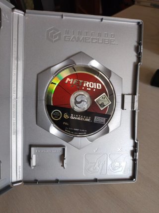 Metroid Prime GameCube (Nintendo)