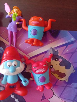 Set di action figure di Burger King e McDonald's