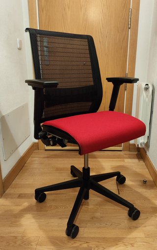 Silla ergonómica de oficina Steelcase Think