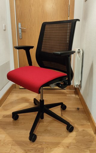 Silla ergonómica de oficina Steelcase Think