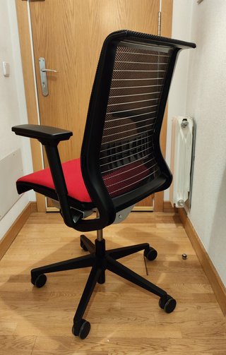 Silla ergonómica de oficina Steelcase Think