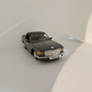 Maisto Mercedes 500 SL Retro 1/39