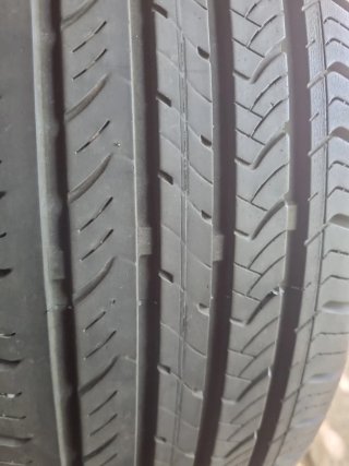 Neumáticos ocasion 215 55r17 94v maxxis