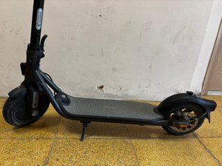 Patinete Eléctrico Negro