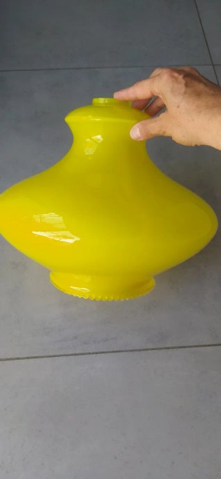 Tulipa lámpara cristal opalino amarillo. Sólo hoy