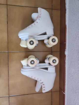 Patines Oxelo blancos y rosas niña