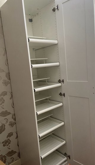 Mueble zapatero de madera blanco