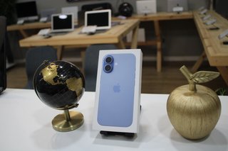 iPhone 17 Azul Nuevo