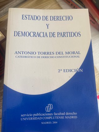 Estado de derecho y democracia de partidos